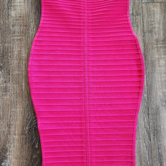 Retrofete Pink Maxi Dress - Picture 9 of 15